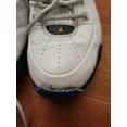 thumbnail image 2 of Ni - ke White Ni - ke AIR JORDAN shoes Size 9 - PRE-OWNED, 2 of 5