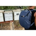 thumbnail image 3 of Peak Design 20L Everyday Backpack V2, Midnight, 3 of 11
