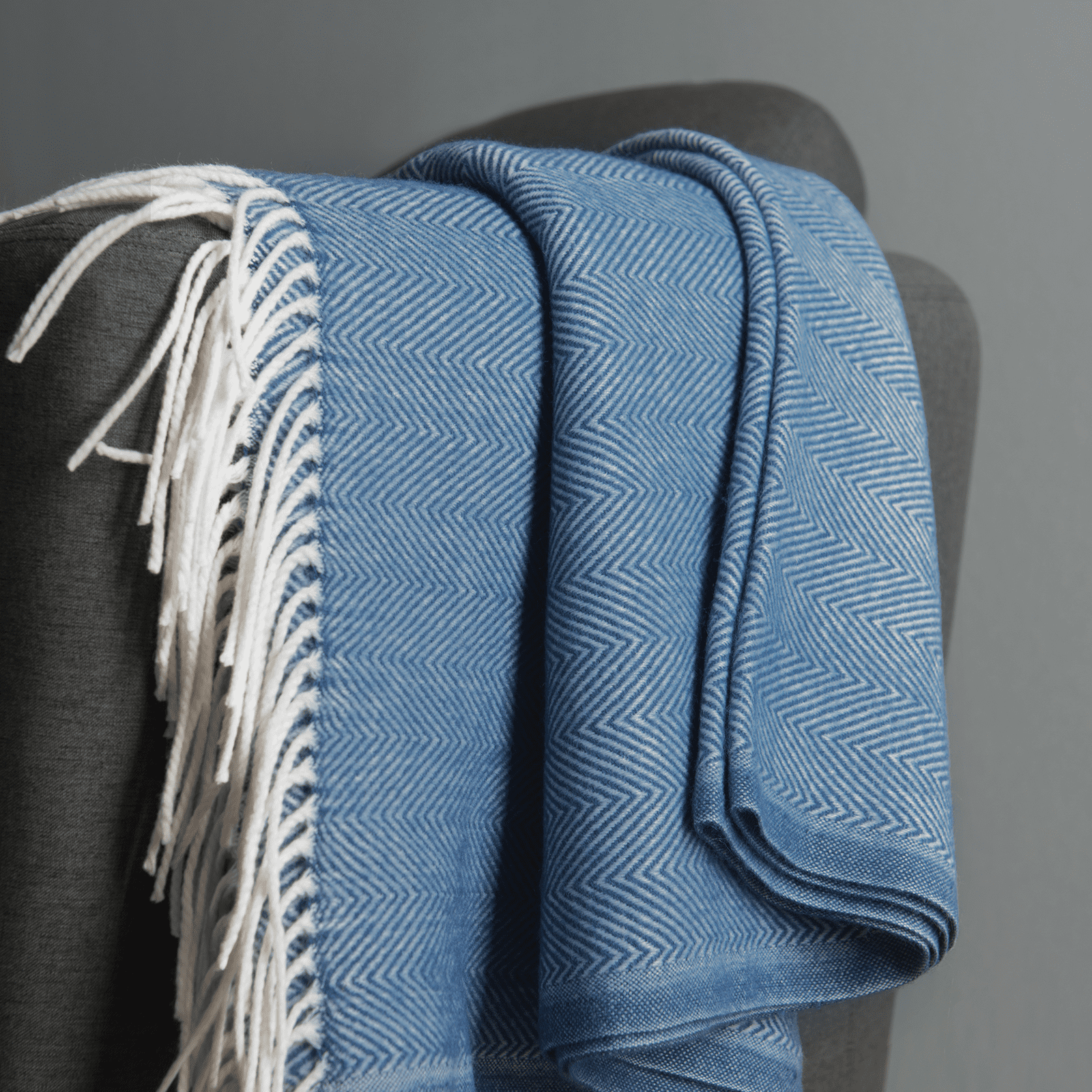 Bourina Herringbone Navy Throw Blanket for Couch, Suitable for Adult, Soft and Lightweight, 50"x 60"