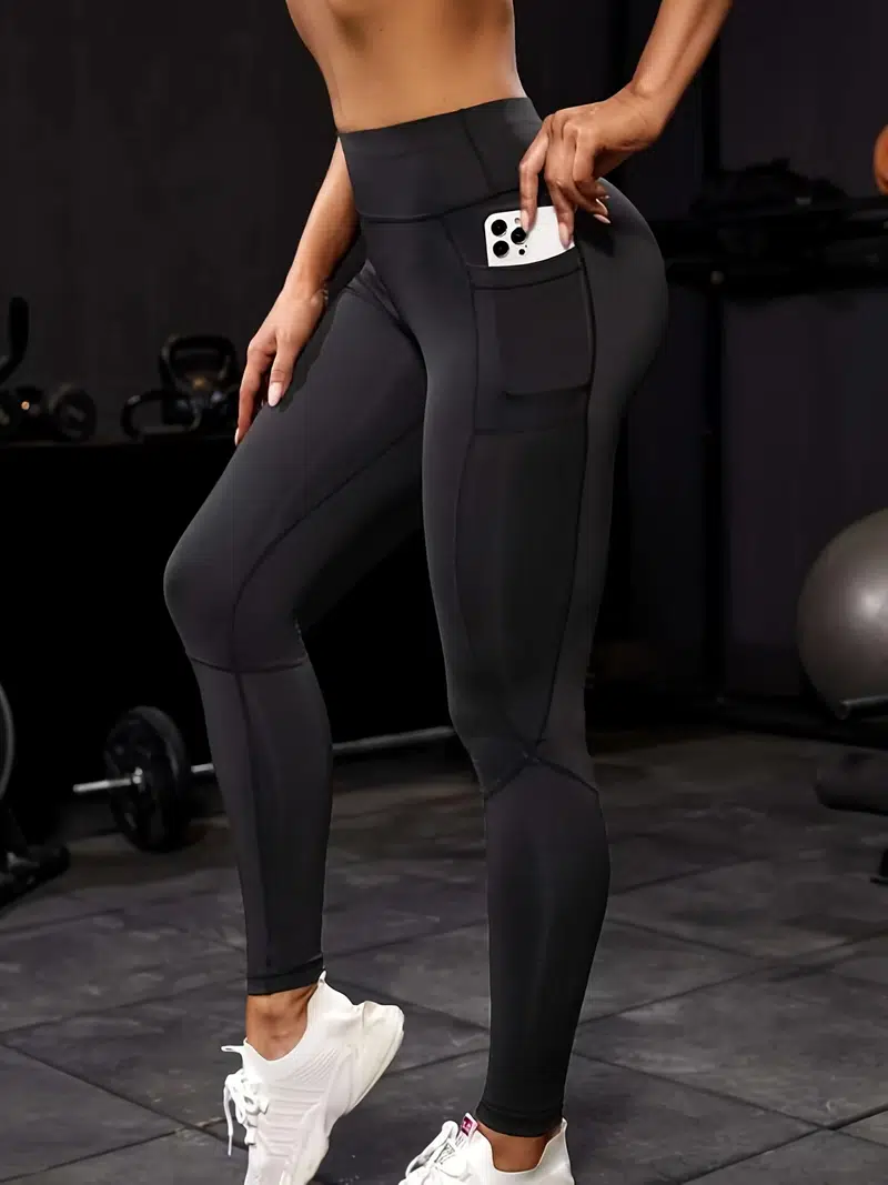 Leggings With Cellphone Pockets