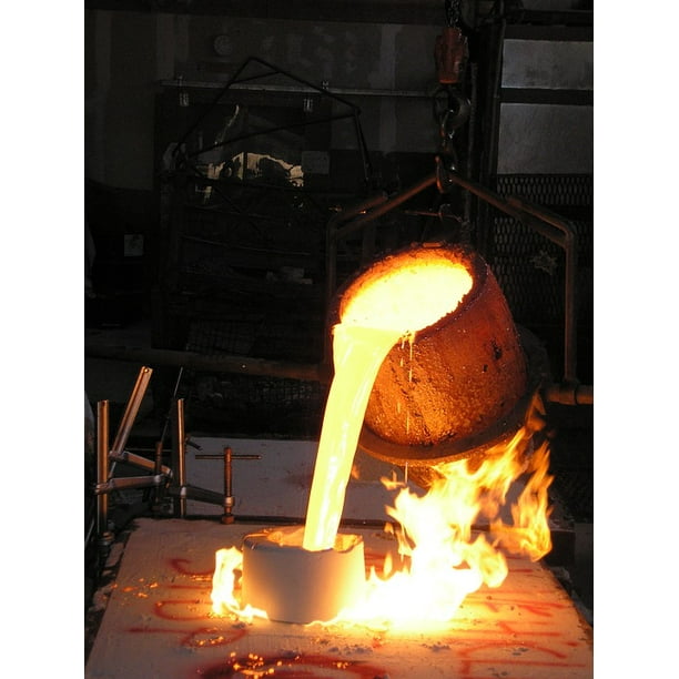 Molten Bronze Casting Hot Metal Crucible Foundry12 Inch By 18 Inch