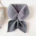 thumbnail image 1 of Collar de pelo de conejo de imitación Bufanda coreana de otoño e invierno para mujer Cuello falso de todo fósforo Bufanda de estudiante con costura de felpa de conejo de imitación cálida cruzada, 1 of 6
