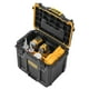 thumbnail image 4 of Caja de herramientas TOUGHSYSTEM® 2.0 DEWALT® DWST08035 compacta y duradera, 4 of 9