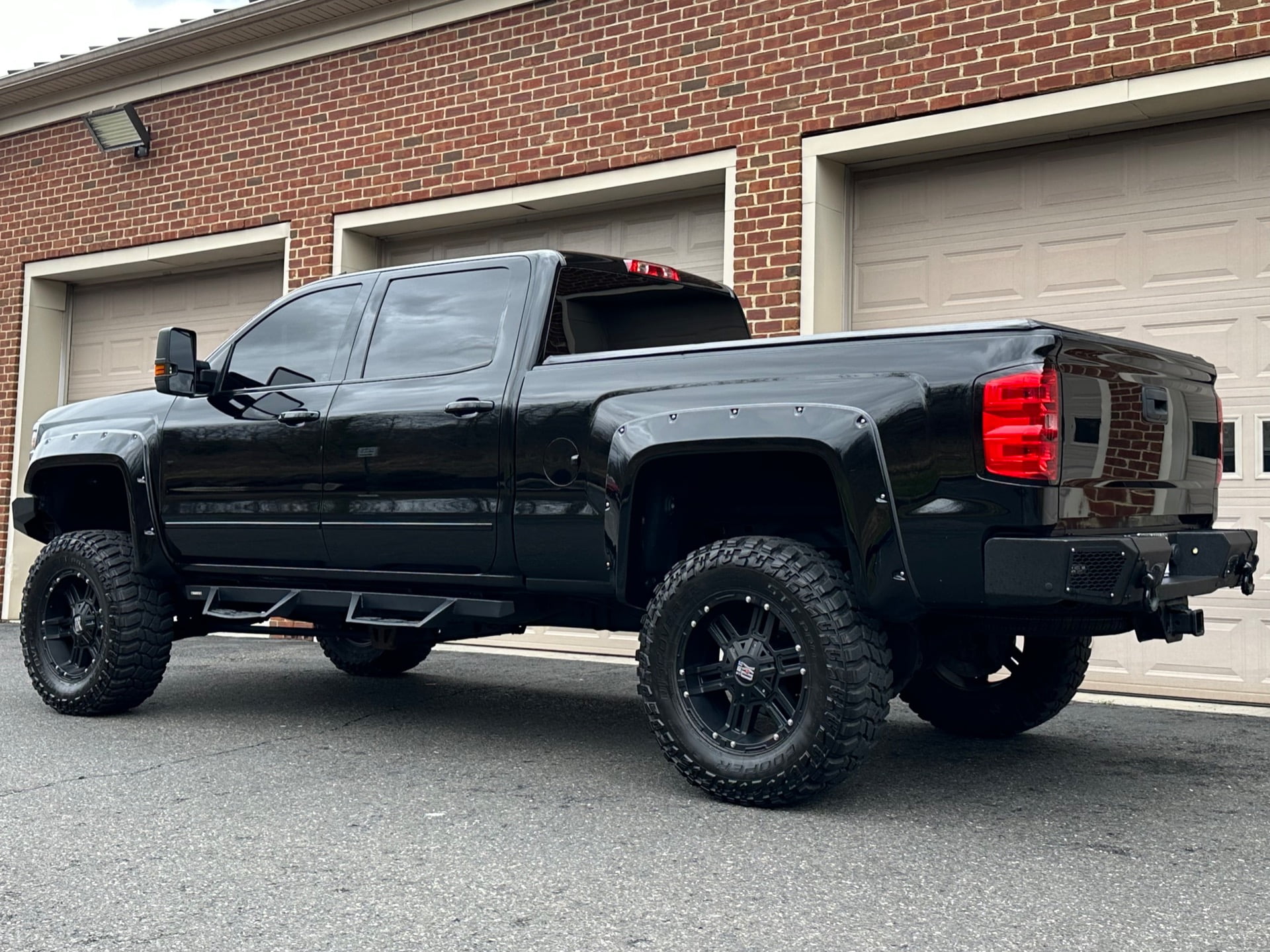 Vijay Compatible with 2015-2016-2018-2017-2019 Chevrolet Silverado 2500hd/3500hd Front and Rear Bumper Textured Black Steel with Lights and D-rings