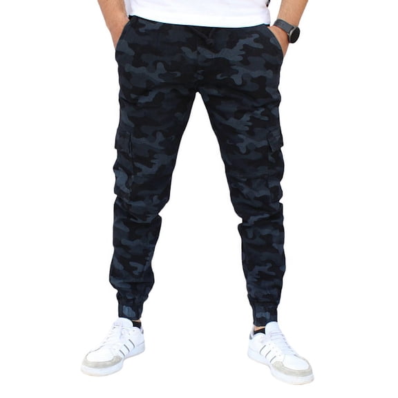 Jogger cargo de gabardina stretch John Silver Corte skinny y estampado de camuflaje negro