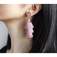 thumbnail image 3 of Pendientes de borla en capas de colores Pendientes colgantes de gota de borla en niveles bohemios para niñas adolescentes Cumpleaños Navidad Amigos Regalo Adepaton LRWJ271-2, 3 of 3