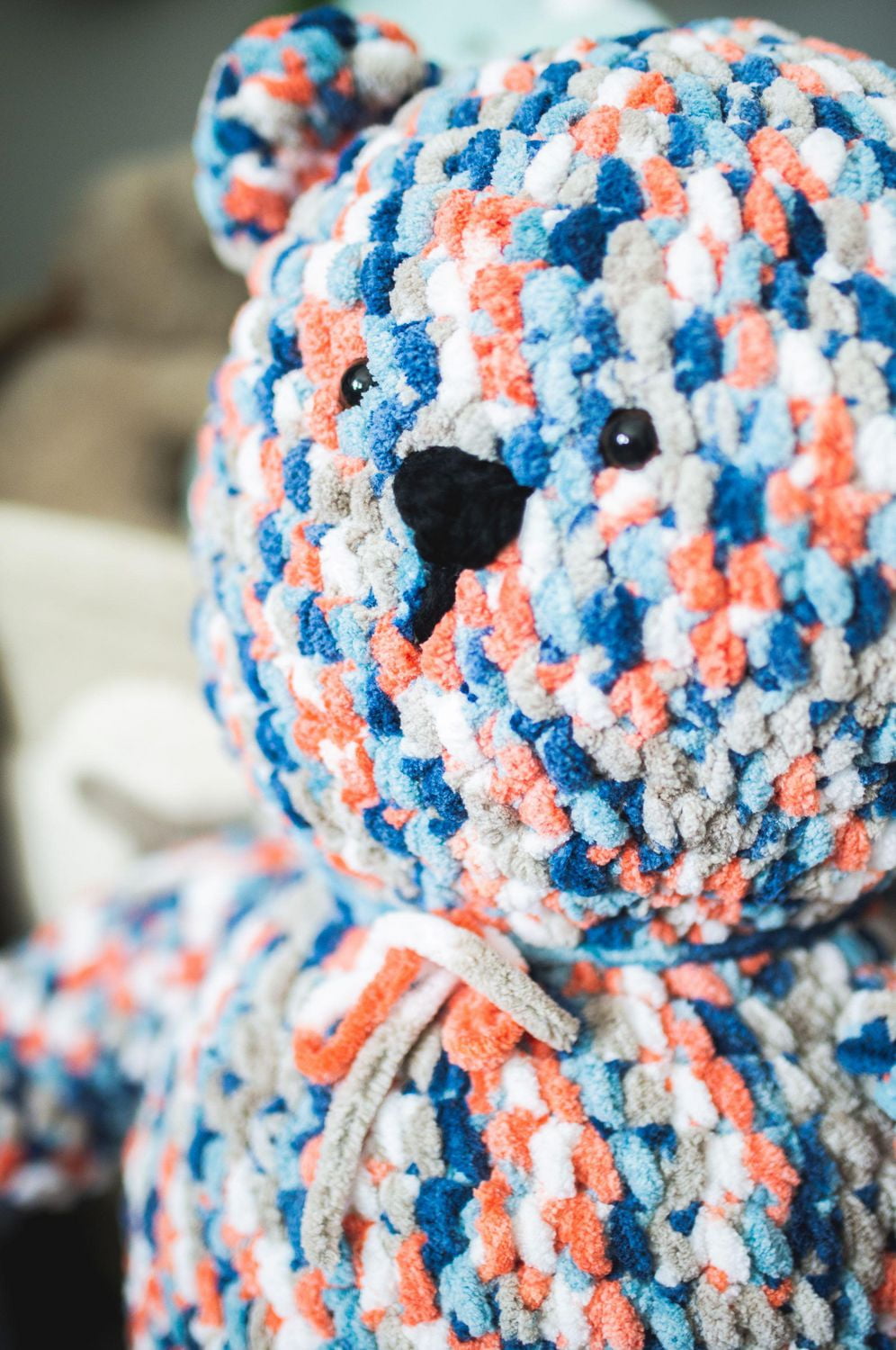 Lion Brand Cover Story™ Yarn Zephyr #6 Super Bulky Yarn 1000g/500m 1 CT