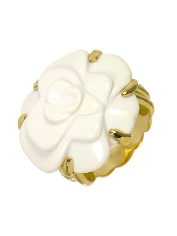 Pre-Owned Chanel Camellia Ring, Chalcedony, 18K Yellow Gold 750