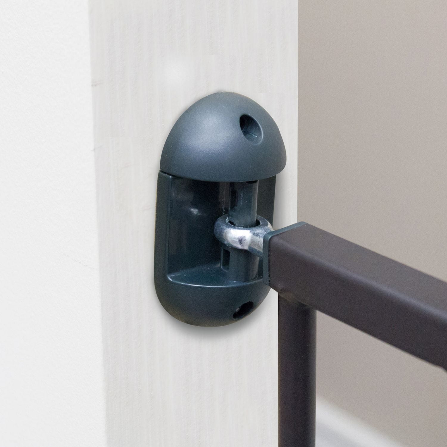 Bily Expandable Metal Baby or Pet Gate Bronze