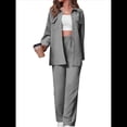 thumbnail image 3 of Conjunto de Dos Piezas de Punto para Mujer: Chaqueta de Larga con Botones y Pantalón Recto. Gris XL, 3 of 8