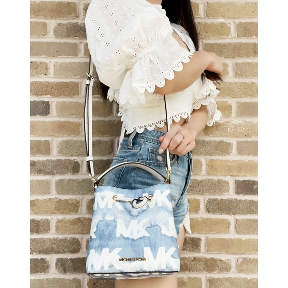Michael Kors Suri 35T1Gu2C5I Mini Small Bucket Crossbody Shoulder Bag Pale Blue Multi