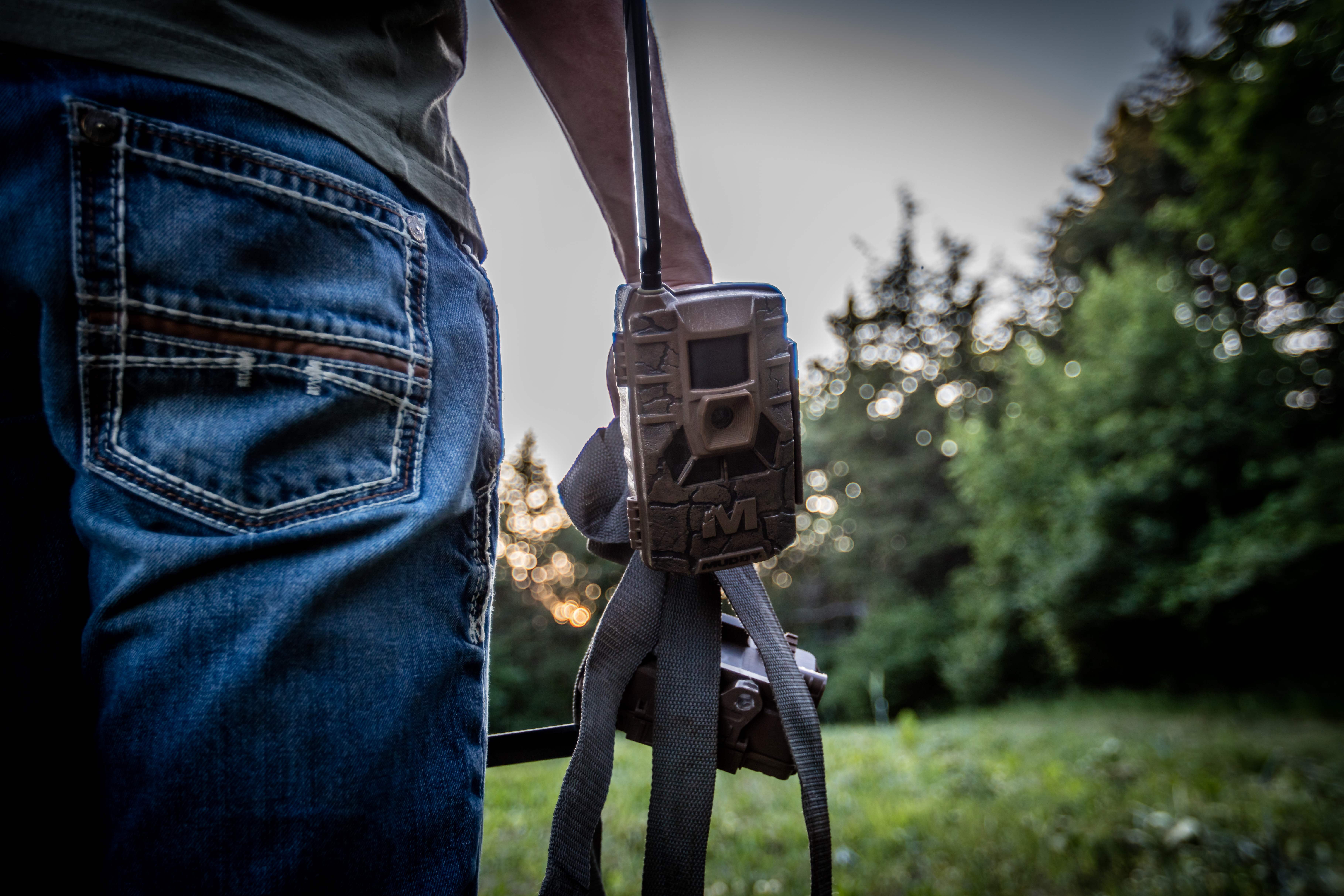 Muddy Mitigator 20MP Cellular Trail Camera