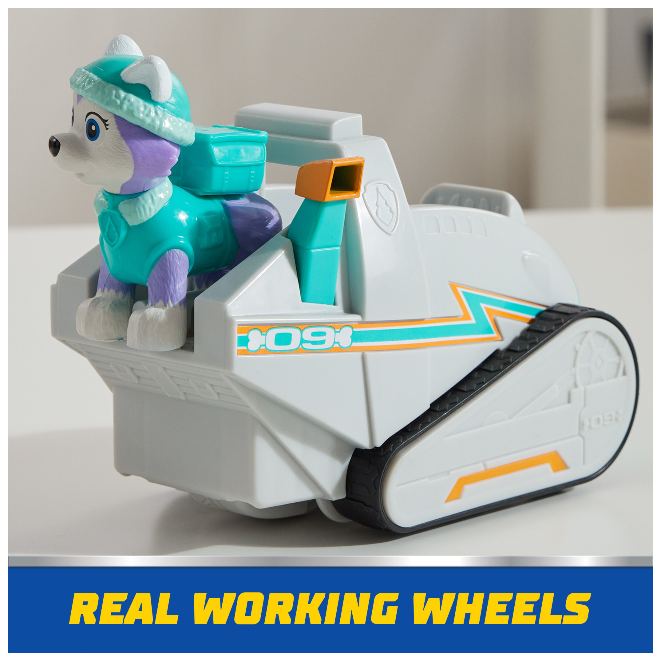 PAW Patrol Snow Plow Vehicle with Collectible Everest Figure, Sustainably Minded Toys for Kids Ages 3+
