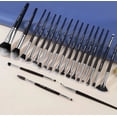 thumbnail image 3 of Brochas De Maquillaje Kit 20 Pcs Para Maquillaje Profesional Modelo Negro, 3 of 4