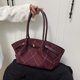 thumbnail image 4 of Bolso Mano Bolsos Axila A Cuadros Retro Gamuza para Mujer (Vino) Rojo, 4 of 9