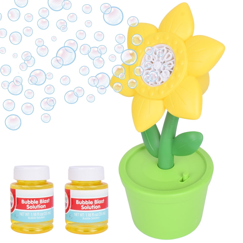 Play Day Bubble Sunflower Bubble Blowing Toy, Children Ages 3+ (Requires 3 AA Batteries)
