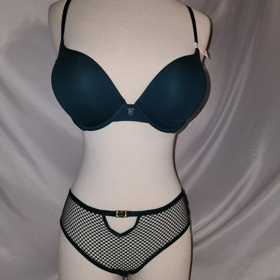 Victoria's Secret Bombshell & Cheeky Matching Bra & Panty Set - 32D & Small in Black Ivey