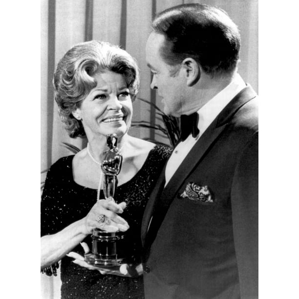 Martha Raye Gets A Belated Jean Hersholt Humanitarian Award From