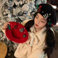 thumbnail image 4 of Sombrero de Navidad para mujer, boina roja y verde, sombreros de invierno, vestido de fiesta de navidad, regalos de Año Nuevo, boina de Tweed de lana para mujer, 4 of 4