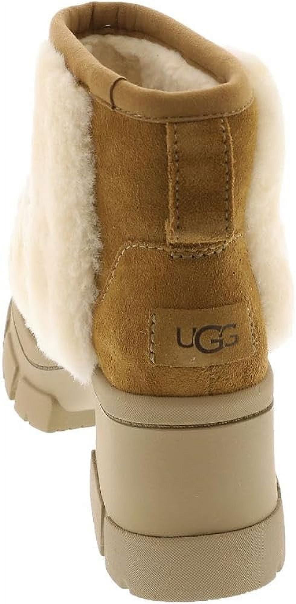 Uggs with fur deals on outside