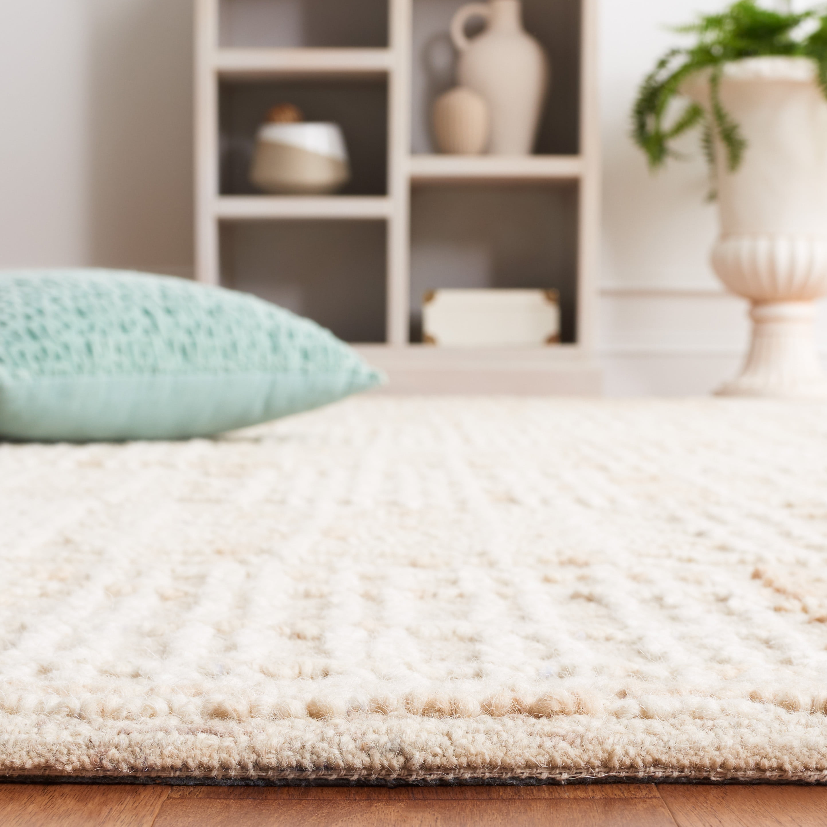 SAFAVIEH Abstract Milan Striped Area Rug, Light Brown/Ivory, 5' x 8'