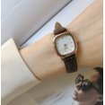 thumbnail image 1 of Reloj cuadrado para mujer para estudiantes de secundaria, temperamento simple de Harajuku, esfera pequeña, estilo artístico retro Mori Girl, 1 of 5