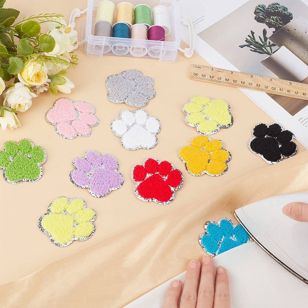 20Pcs 10 Colors Computerized Embroidery Cloth Iron on/Sew on Patches Costume Accessories Paw Print with Sequin Mixed Color 60x60x2mm 2pcs/color