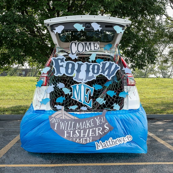 Religious Fishers of Men Trunk-or-Treat Decorating Kit - 42 Pc