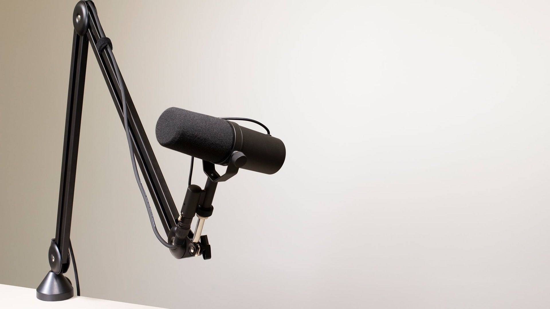 Broadcast Mic Stand - Scissor Style - Max Height of 39" when fully extended