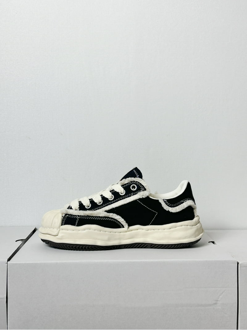 Maison MIHARA YASUHIRO xVESSEL x MMY Gum-rubber Sole Sneakers