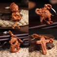 thumbnail image 2 of LLavero de madera de Buda de la suerte, colgante de cruz de Jesús, dragón, Guanyin, Bodhisattva Pray, gran oferta, 2 of 4