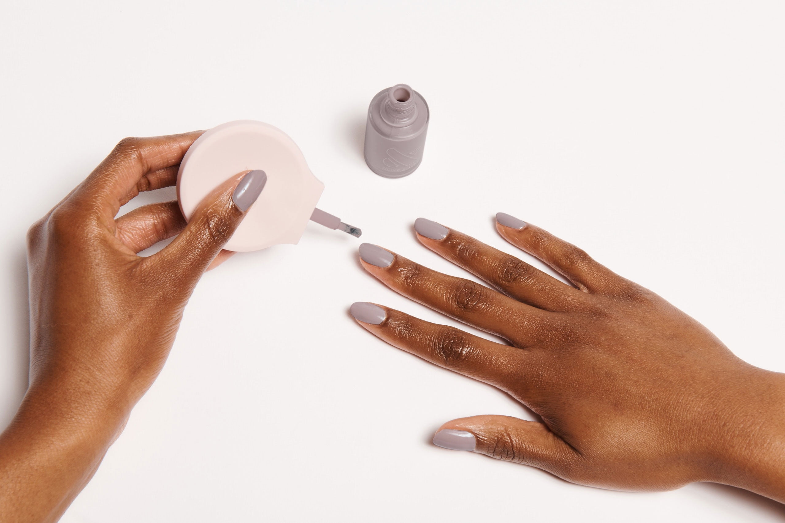 Olive & June Long Lasting Nail Polish, AW, Warm Gray, 0.46 fl oz