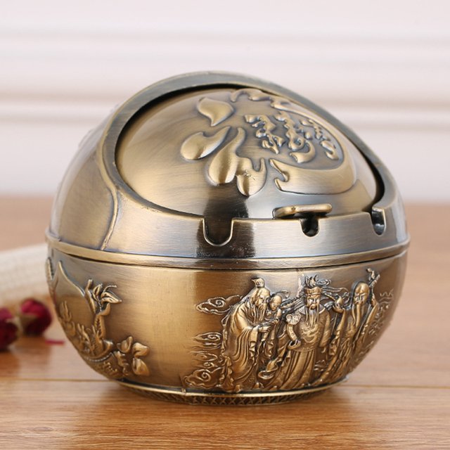 Bandeja de ceniza de patrón de vaca de Gwong hogar 1 PCS con aleación de tapa Fancy Gift Smoking Ashtray para casa Gwong 21082518
