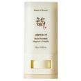 thumbnail image 1 of Protector Solar en Barra FPS 50 Matte Sun Stick Mugwort Camelia 18g, 1 of 4