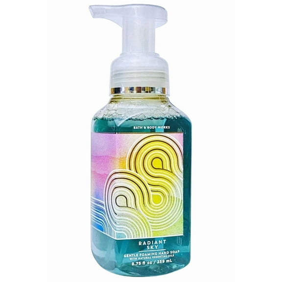Bath and Body Works Radiant Sky Gentle Foaming Hand Soap with Natural Essential Oils (8.75 fl oz / 259 mL)