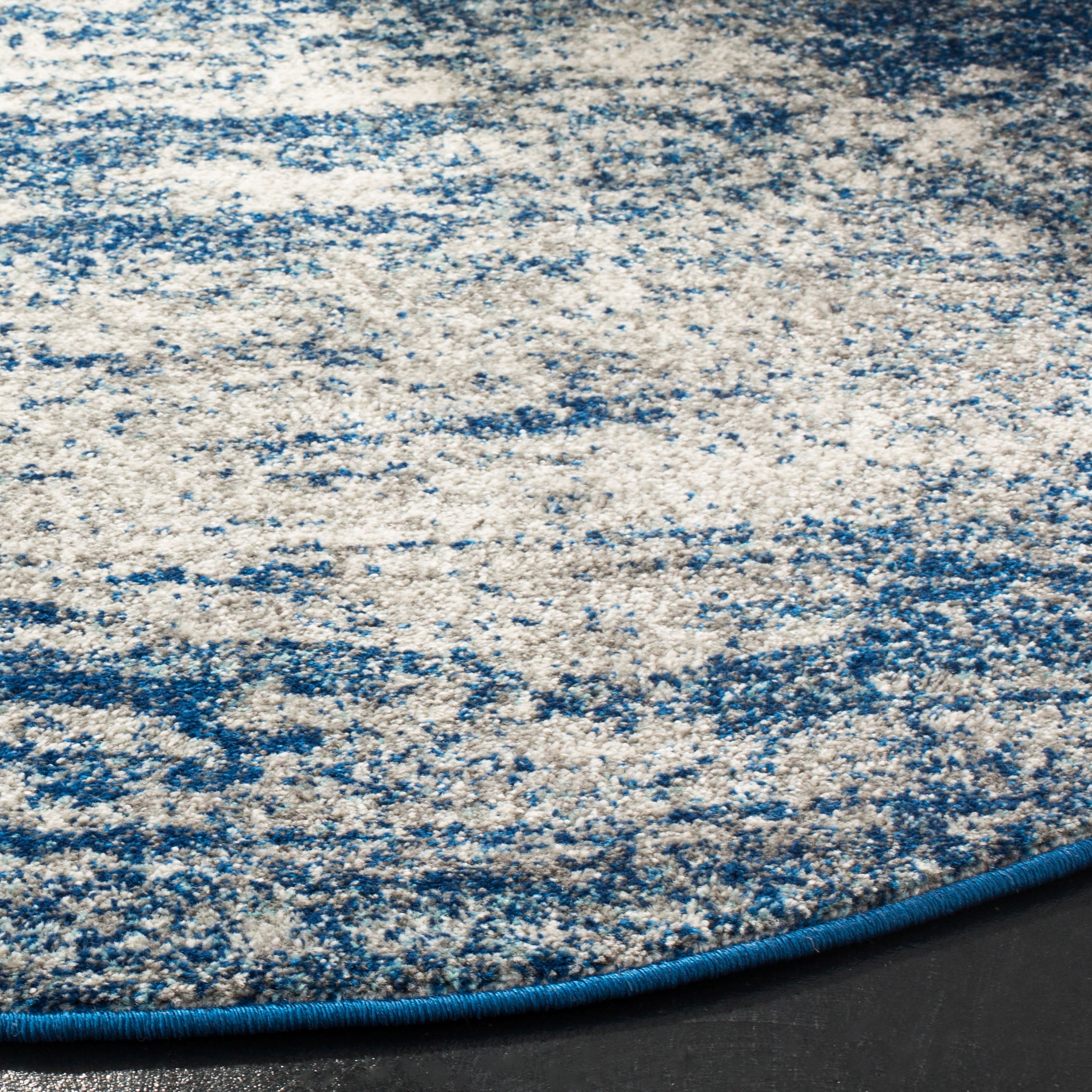 SAFAVIEH Evoke Frosina Abstract Area Rug, Navy/Ivory, 6'7" x 6'7" Round