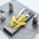 thumbnail image 5 of Bolsas portacubiertos con forma de pollo de Pascua | Juego de 4 piezas para decorar la mesa de Pascua | Fundas de tela reutilizables para cuchillos, tenedores y cucharas | Accesorios para banquetes, 5 of 6