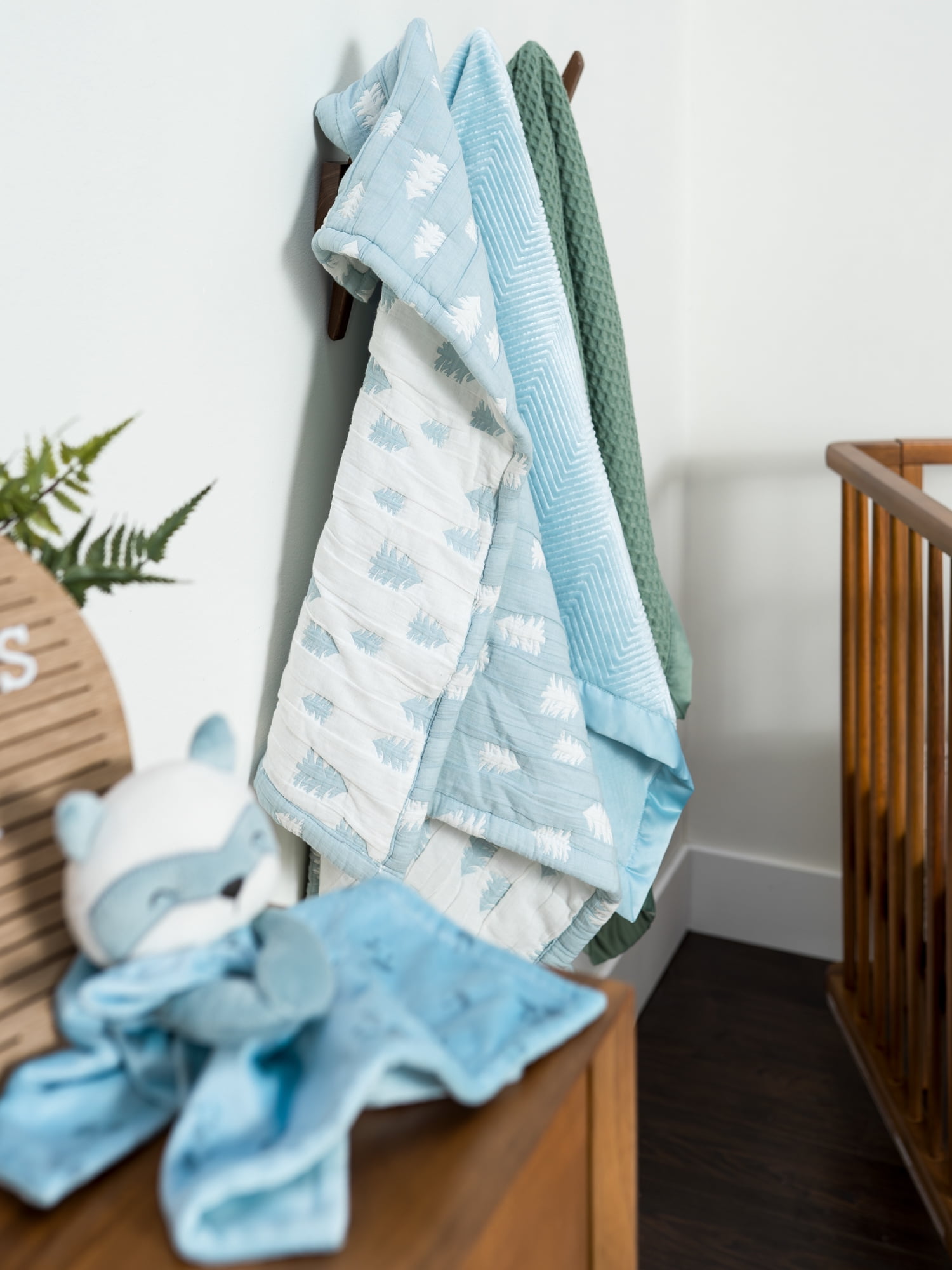 Modern Moments By Gerber Baby Boy Jacquard Gauze Blanket, Blue