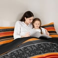 thumbnail image 4 of jejeloiu Vivid Paisley Queen Comforter Set For Men Women,Floral Print Comforter Sets Queen,Orange Black,Black Reversible,3-Piece,1 Comforter and 2 Pillowcases, 4 of 7