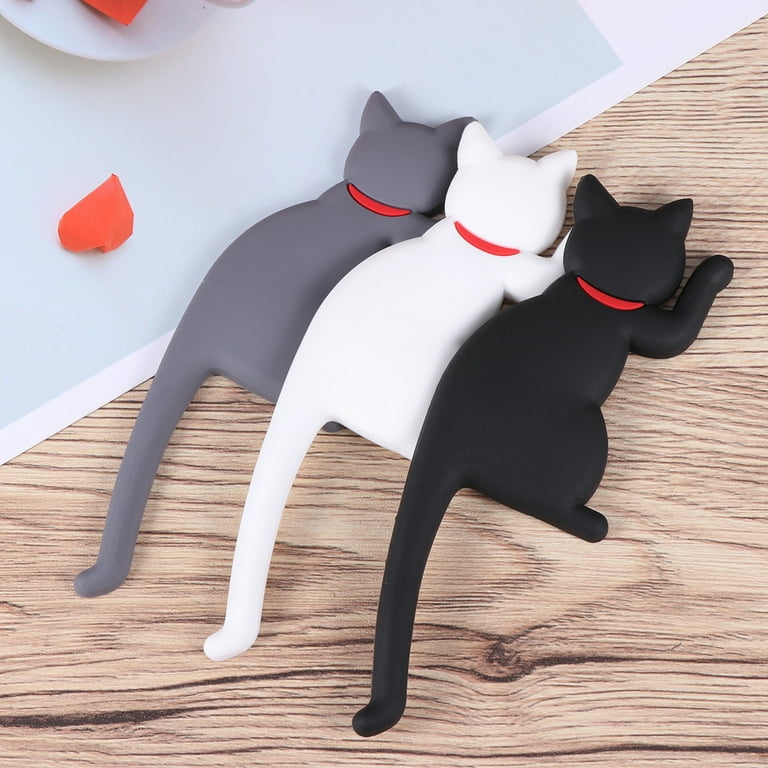 Cat tail key clearance holder