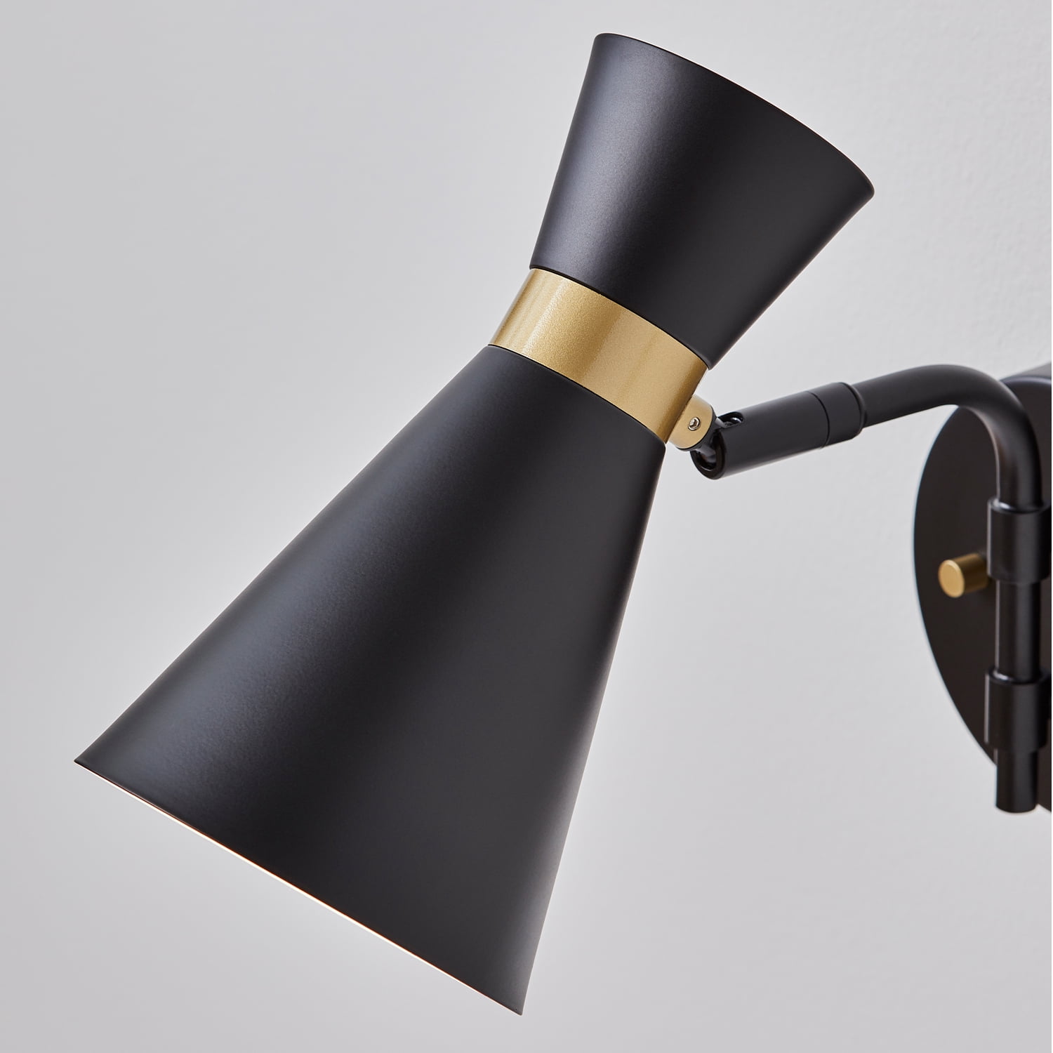 Better Homes & Gardens Indoor 1-Light Wall Sconce, Matte Black, Burnished Brass Accents, LED Bulb