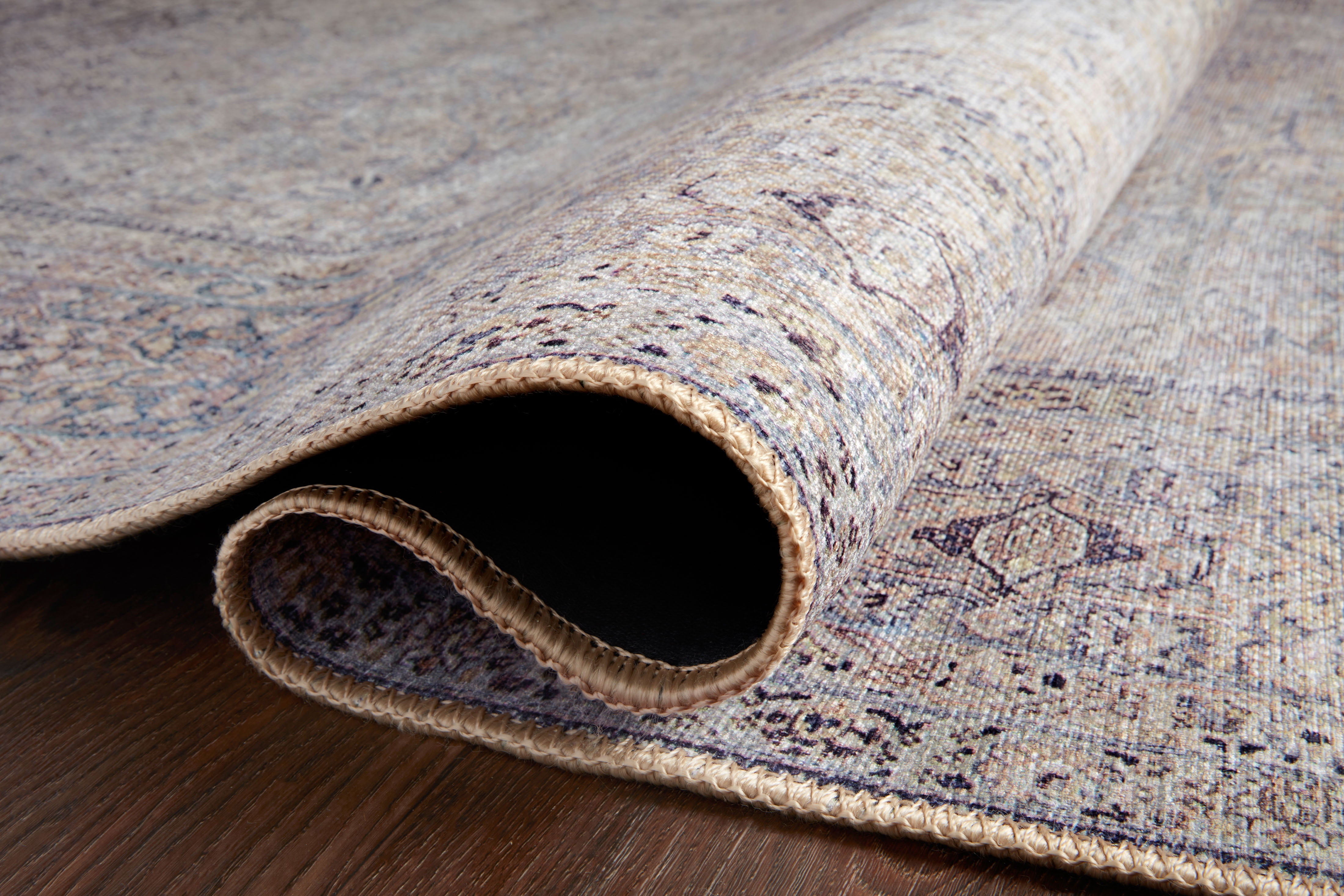 Loloi Wynter Silver / Charcoal 5'-0" x 7'-6" Area Rug