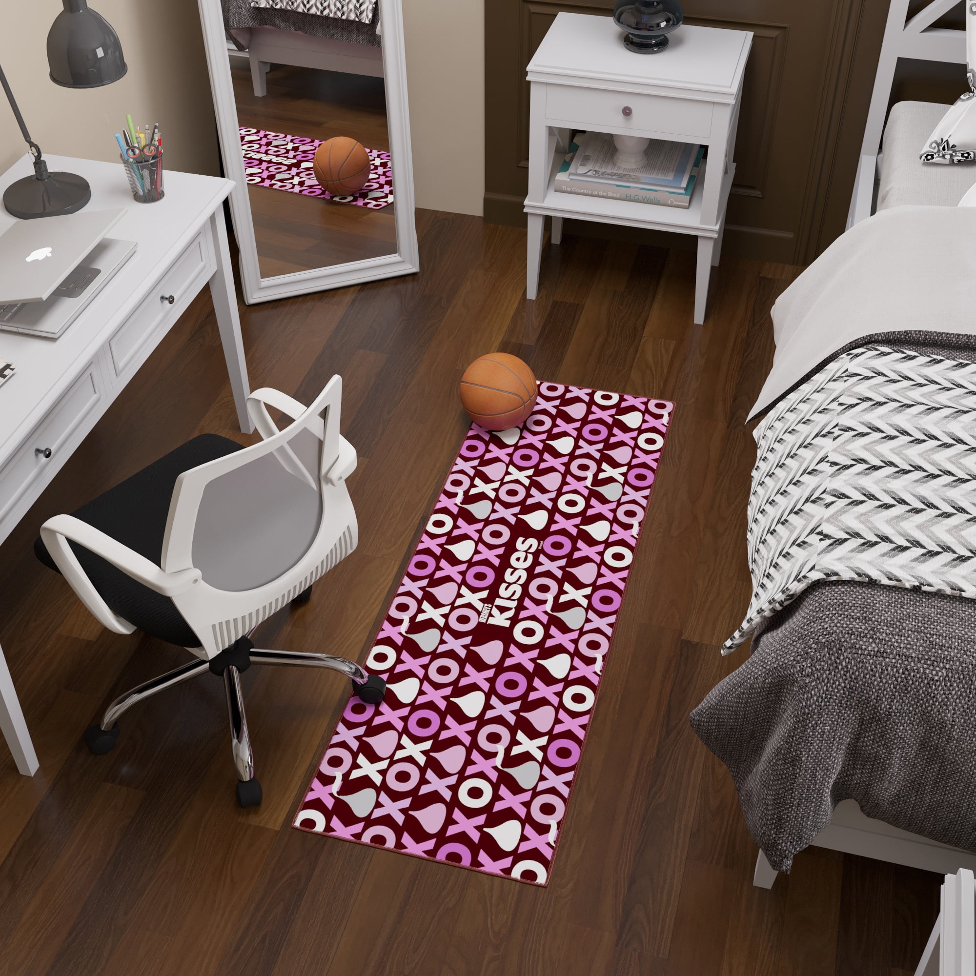 Ottomanson Hershey Kisses XO Machine Washable Non-Slip Rubberback 2x5 Runner Rug, 20"x 59", Pink