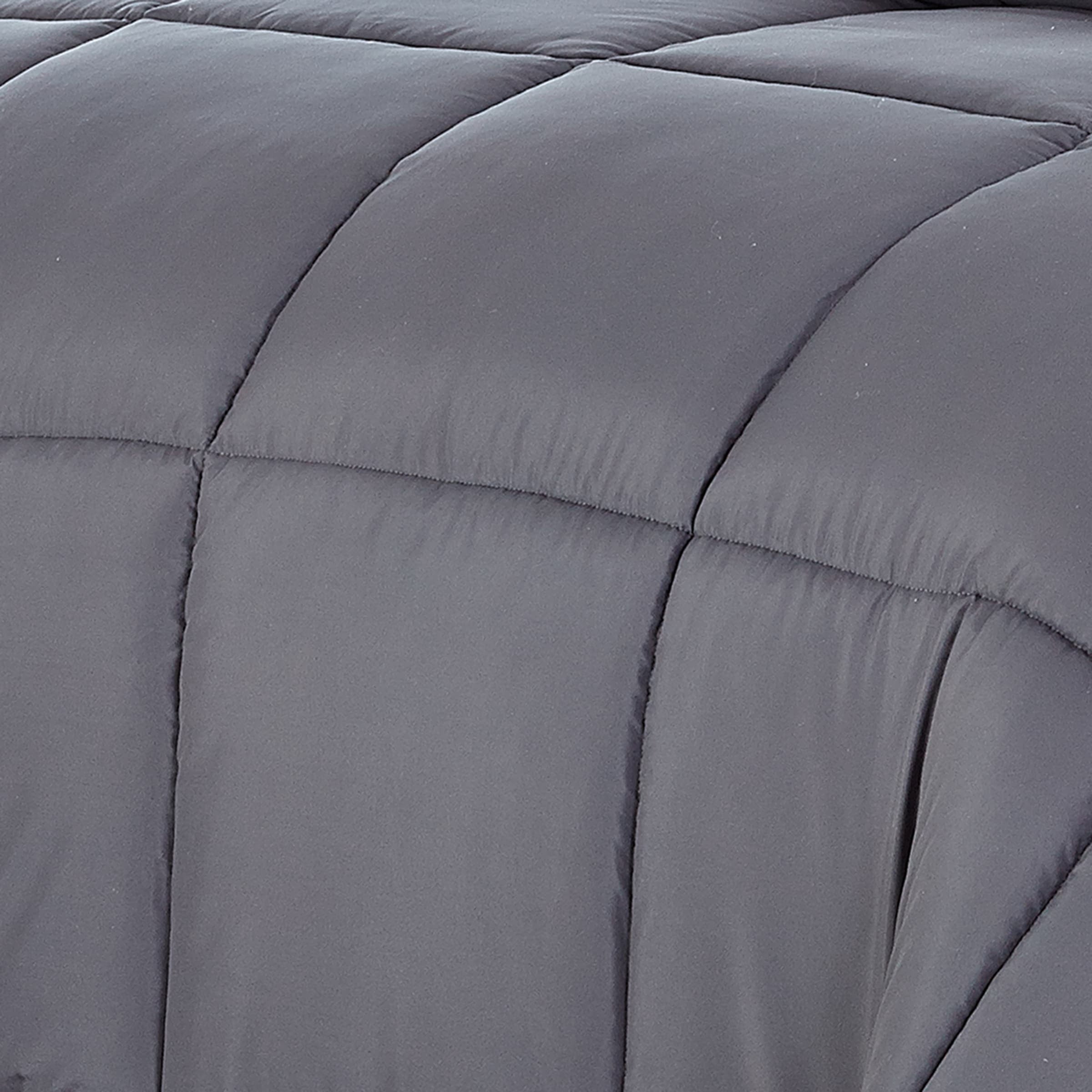 AC Pacific Grey All-season Down Alternative Comforter King