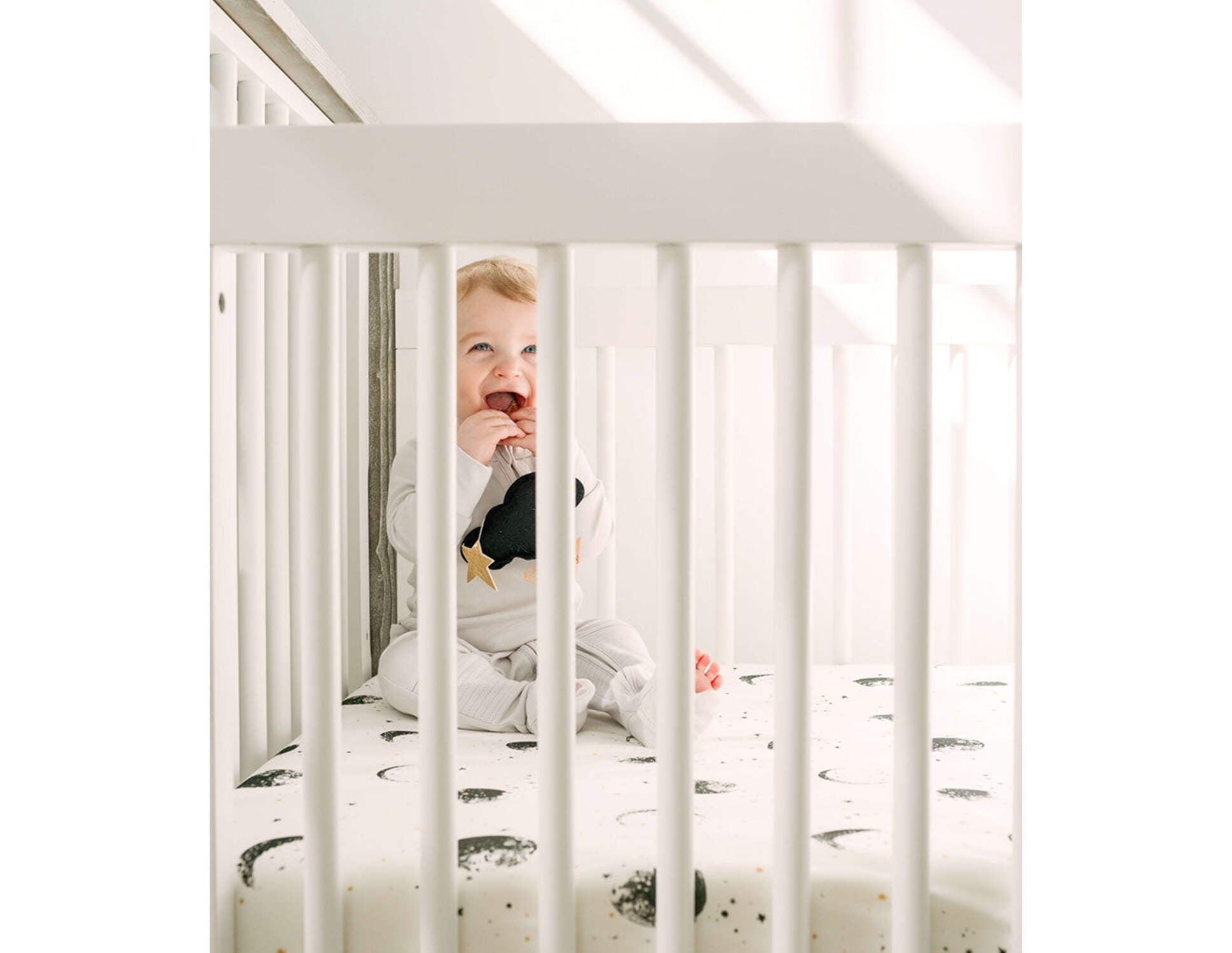 Milk Street Baby True Traditional Crib