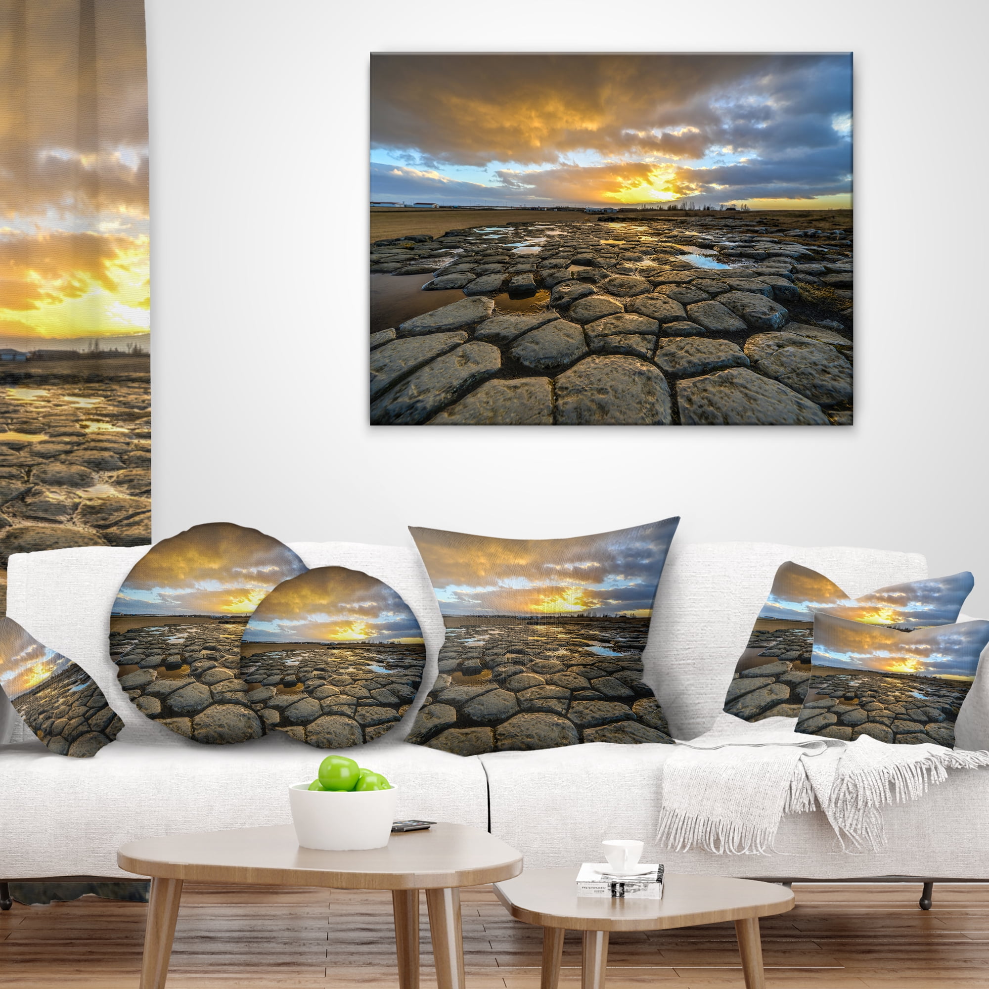 Designart Kirkjugolf Church Floor at Sunrise - Seascape Throw Pillow - 16x16