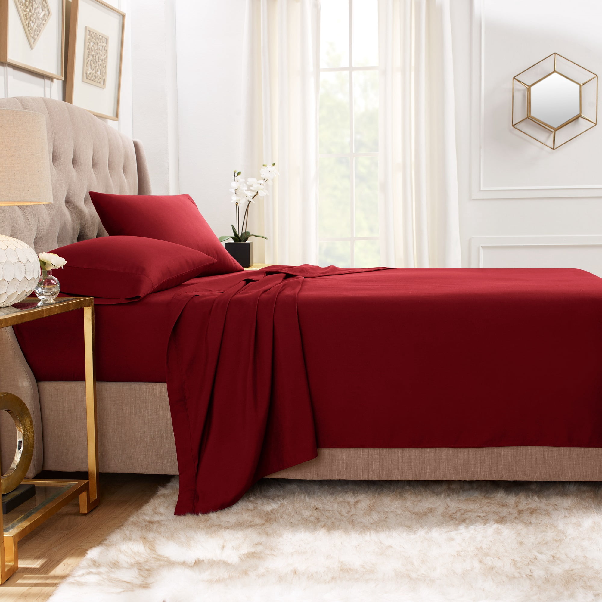 Hearth & Harbor Deep Pocket 4 Piece Solid Bed Sheet Set, 1800 Thread Count Microfiber Sheets, Full, Burgundy