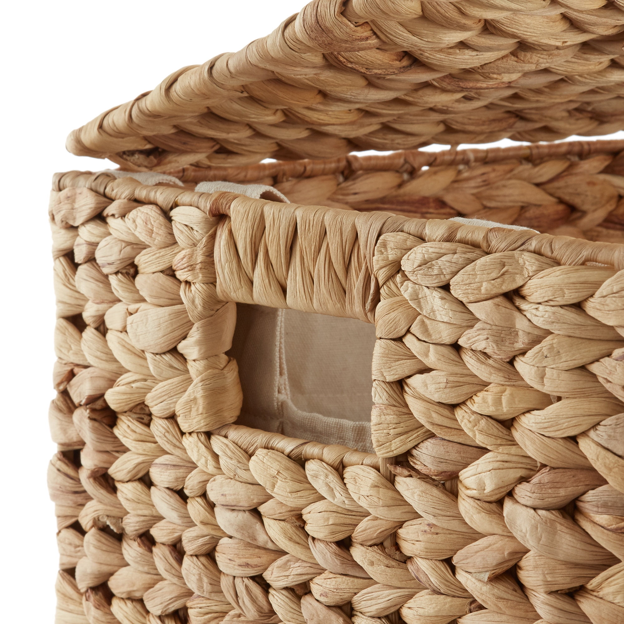 Casafield Large Laundry Hamper with Lid and Removable Liner Bag - Natural, Woven Water Hyacinth Laundry Basket for Clothes