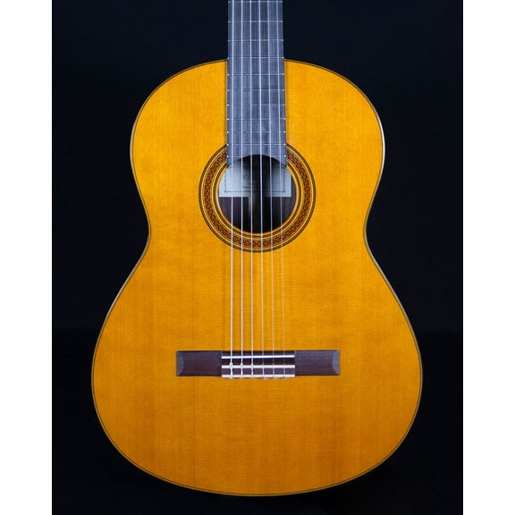 Pre-Owned Yamaha CG182C Classical Acoustic Guitar
