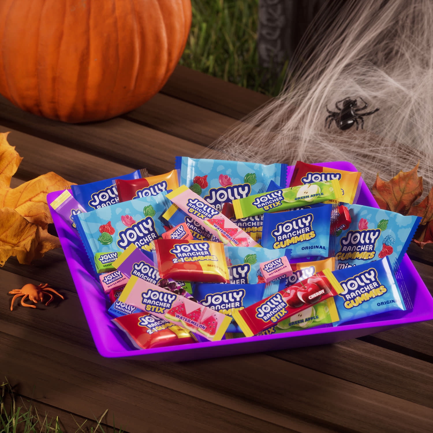 Jolly Rancher Assorted Fruit Flavored Halloween Candy, Bulk Bag 79.07 oz, 275 Pieces